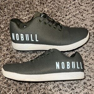 NOBULL Outwork training shoes sz 7